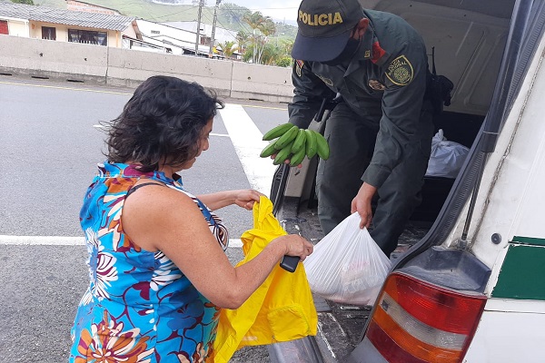 Campaña,' la canasta de la solidaridad' Campaña,' la canasta de la solidaridad'