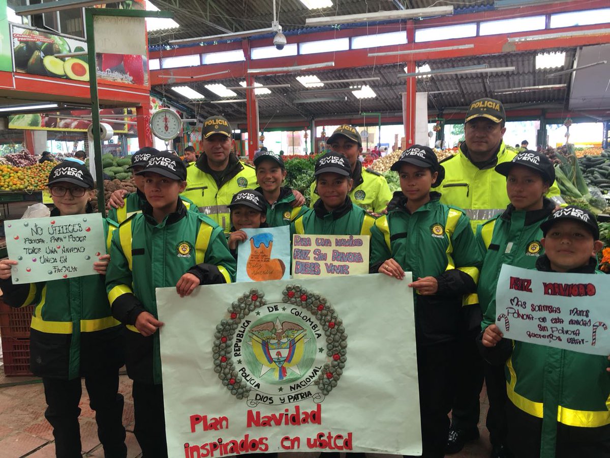 policia-lanzamiento-plan-navidad  lanzamiento-plan-navidad