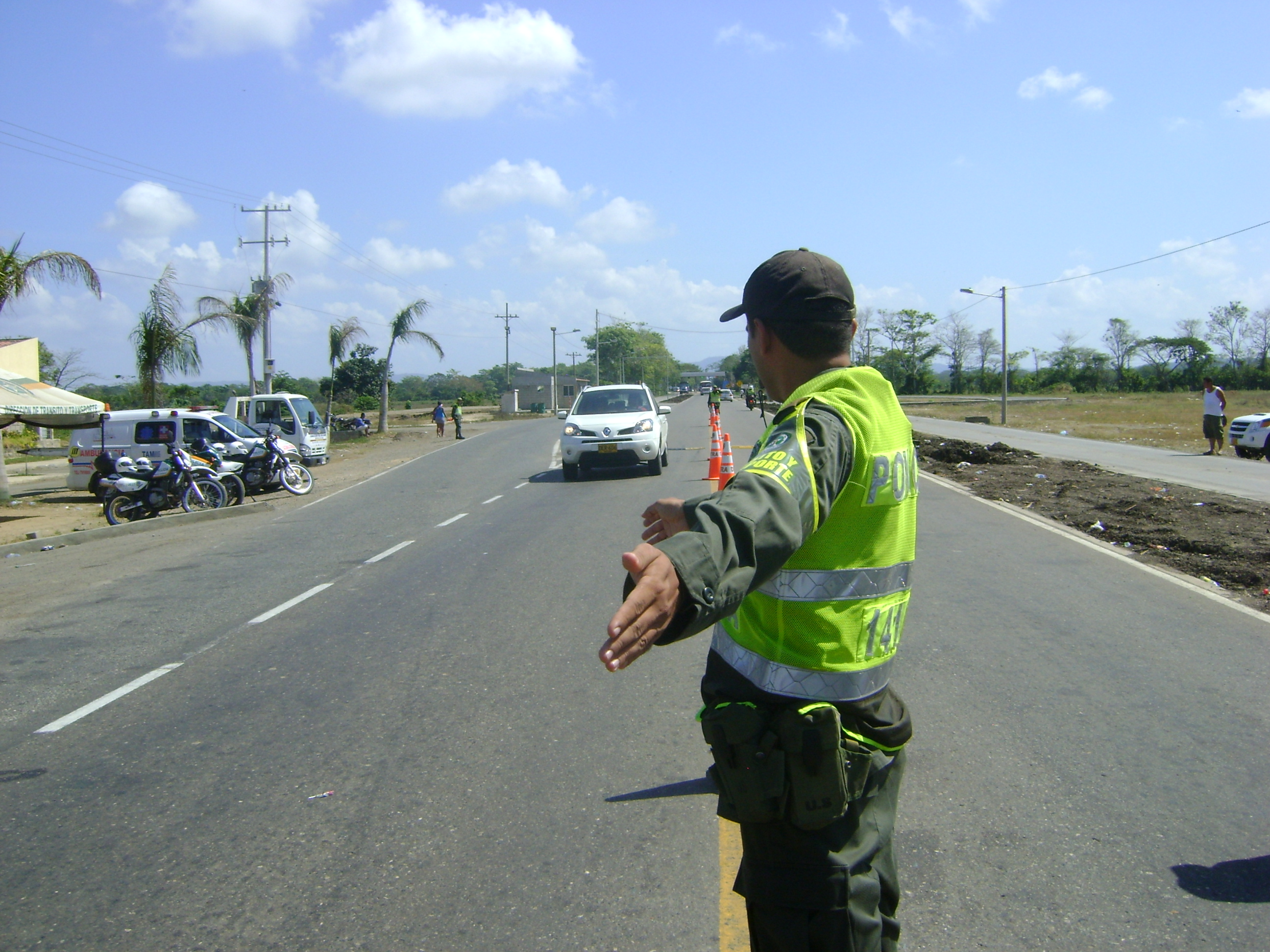 La Policía de Tránsito y Transportes ha capturado en lo trascurrido del año 2018 a 54 personas por usar licencias de conducción En operativos de control sobre las vías de bolívar.