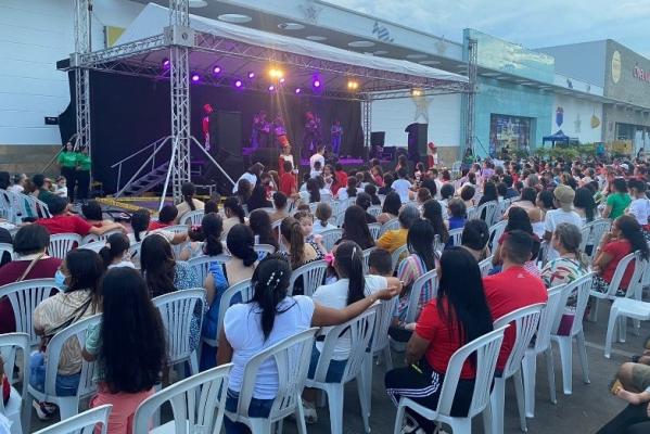 Lideramos campaña en centros comerciales