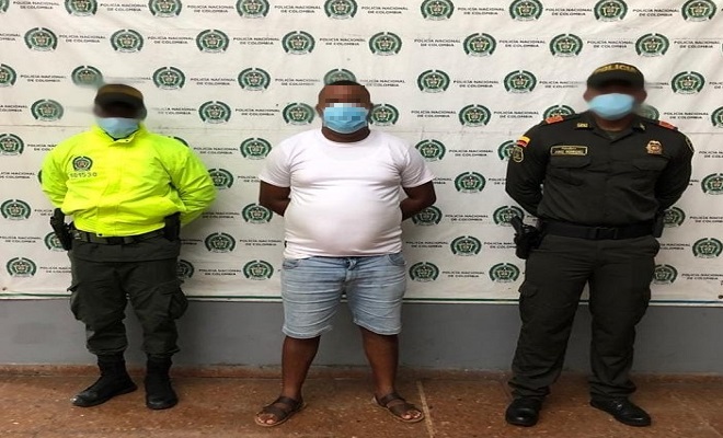 Por el presunto delito de acceso carnal violento lo capturamos Por el presunto delito de acceso carnal violento lo capturamos