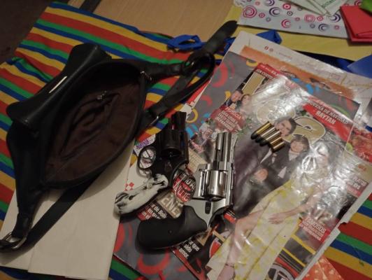 Por extorsiones al transporte informal fueron capturados “Los del Norte” Armas de fuego incautadas