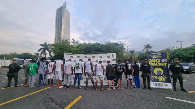 Golpe contundente a la extorsión en Cali, capturados a los “V3” Golpe contundente a la extorsión en Cali, capturados a los “V3”