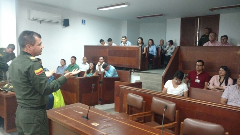 Policía Nacional capacita a Magistrados y Jueces Comandante del departamento imparte instrucciones a magistrados y jueces en contra de la extorción jueces en contra de la extorcion
