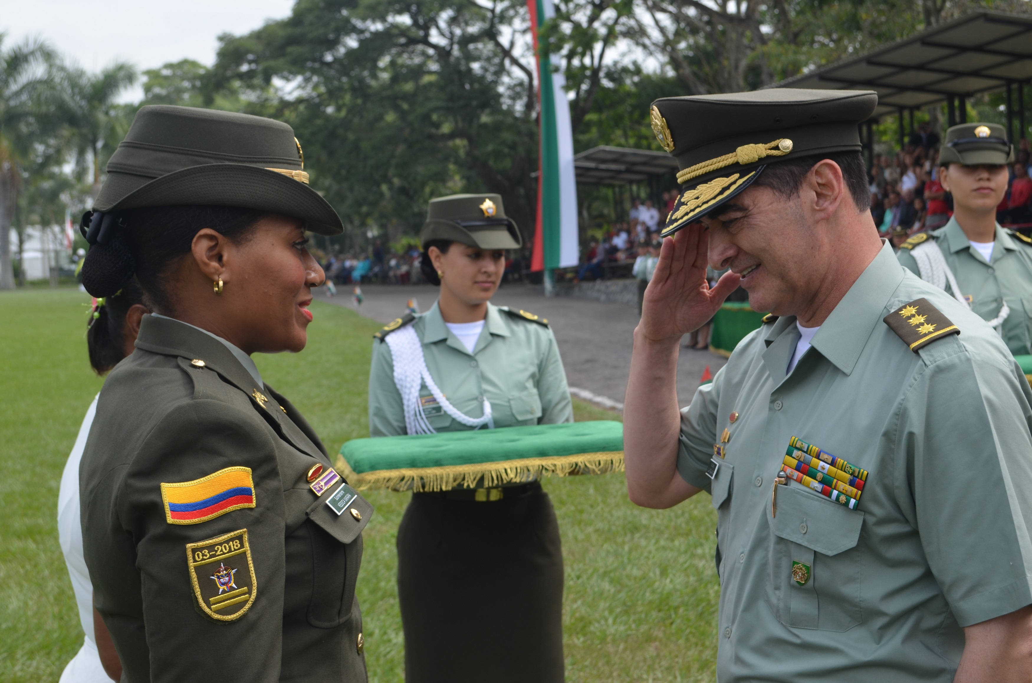 Ascensos Escuela Simón Bolívar Ascensos Escuela Simón Bolívar