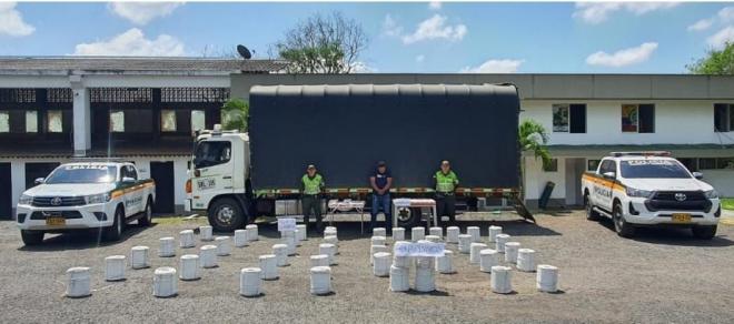 En marco del Plan Cazador, se logró la captura de un hombre y la incautación de estupefaciente En marco del Plan Cazador, se logró la captura de un hombre y la incautación de estupefaciente