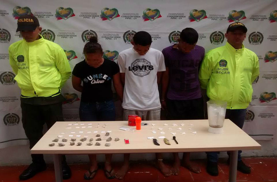 Capturados-mary-el-meque-y-walfran-con-mas-de-175-dosis-de-alucinogenos Capturados-mary-el-meque-y-walfran-con-mas-de-175-dosis-de-alucinogenos