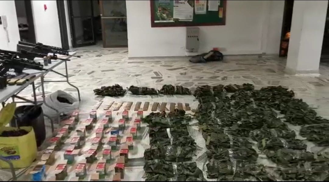 Material de guerra incautado Material de guerra incautado