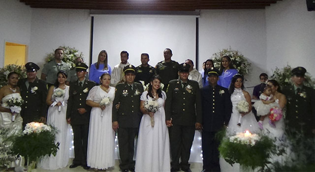 matrimonios-y-primeras-comuniones-policia-meta