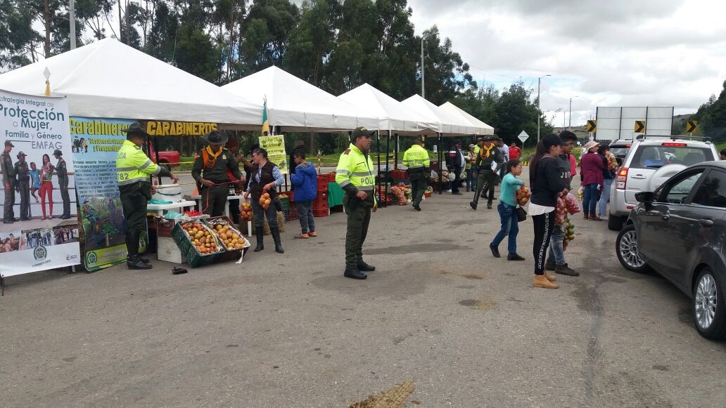 tercer-mercado-campesino-vial tercer-mercado-campesino