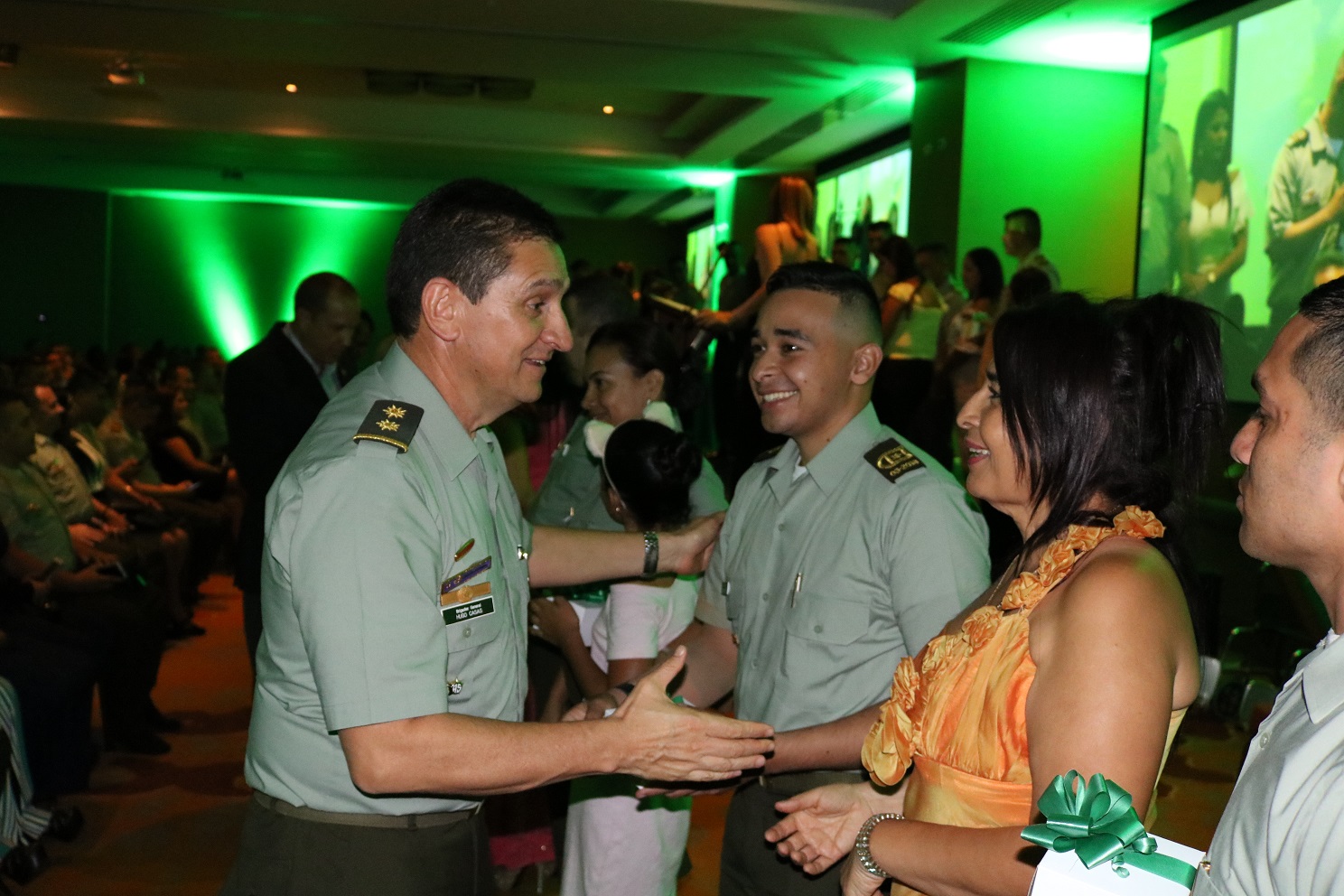 Los-mejores-policías-de-Cali Policías-destacados-por-su-heroismo-y-compromiso