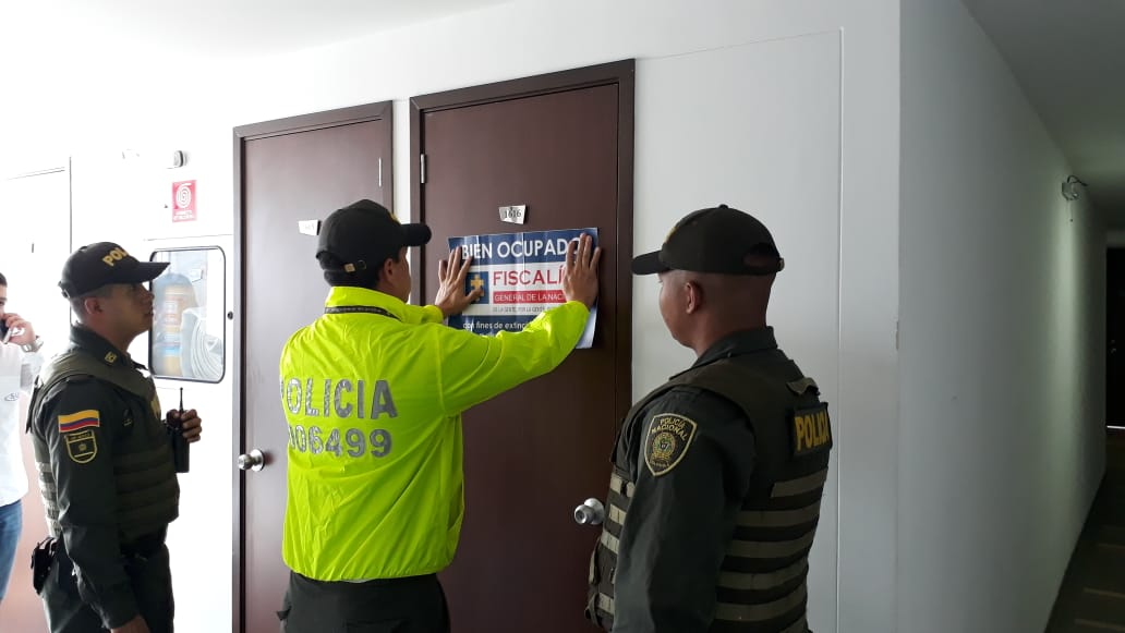 Policía-Antinarcóticos-y-Fiscalía-General-de-la-Nación-ocupan-bienes-avaluados-7500-millones-de-pesos Policía-Antinarcóticos-y-Fiscalía-General-de-la-Nación-ocupan-bienes-avaluados-7500-millones-de-pesos