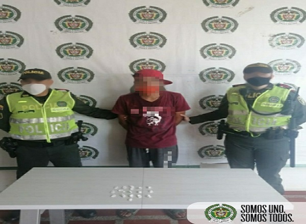 Ofensiva contra el porte y tráfico de estupefacientes deja cuatro personas capturadas Ofensiva-contra-el porte-y-tráfico-de-estupefacientes-deja-cuatro-personas-capturadas