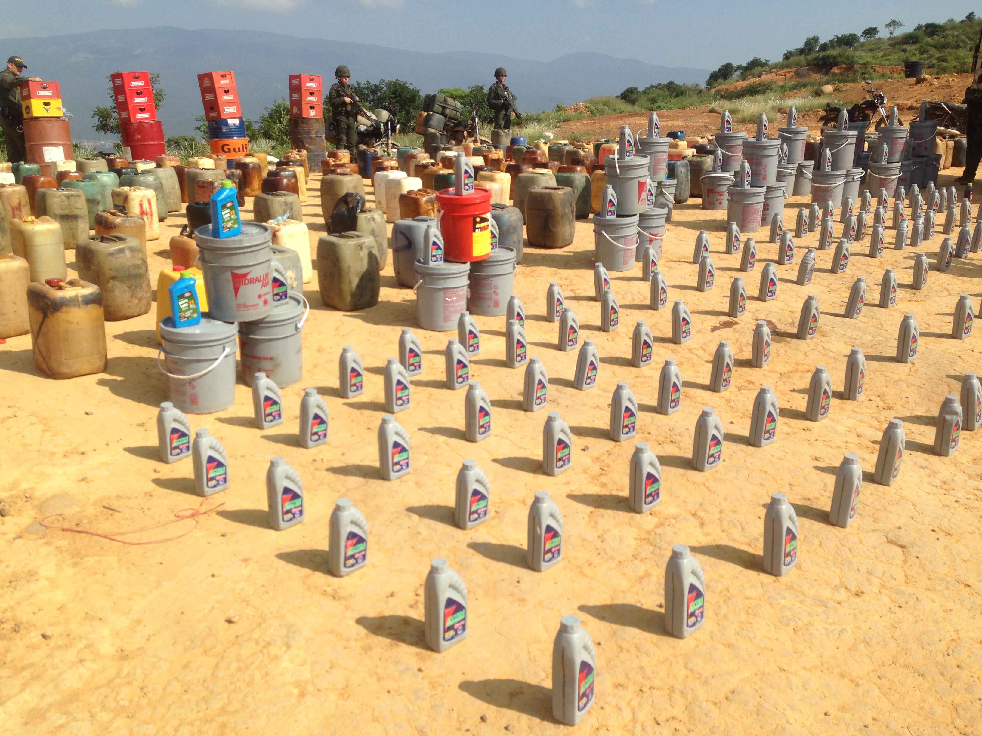 en-zona-rural-de-cucuta-se-realizo-la-operacion-roca-fase-III-contra-el-contrabando-de-hidrocarburos