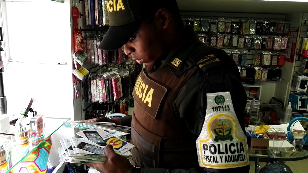 operativo-tunja-dian-policia-fiscal-y-aduanera operativo-dian-policia-fiscal-y-aduanera