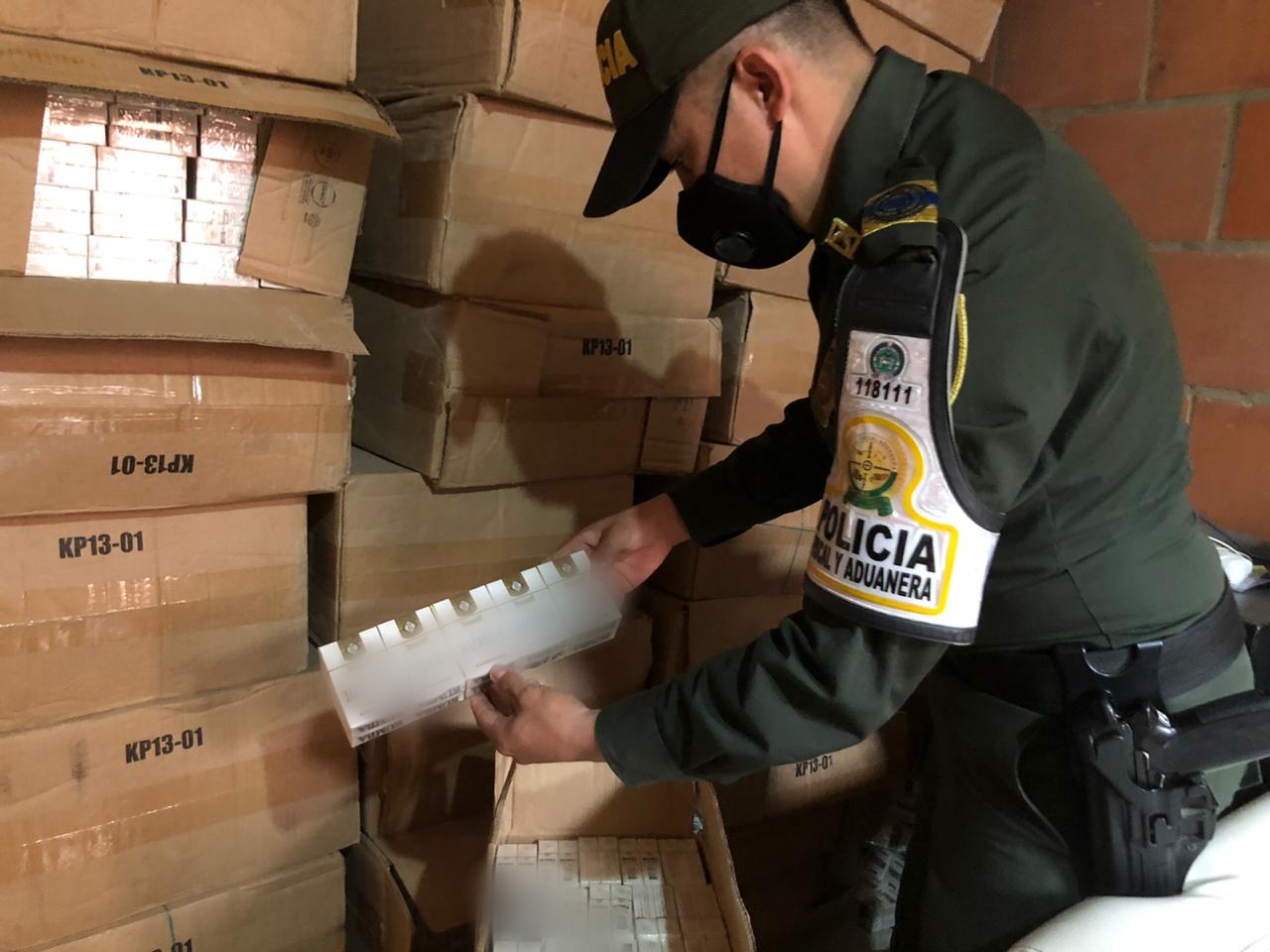 Operativo contrabando cigarrillos Cali