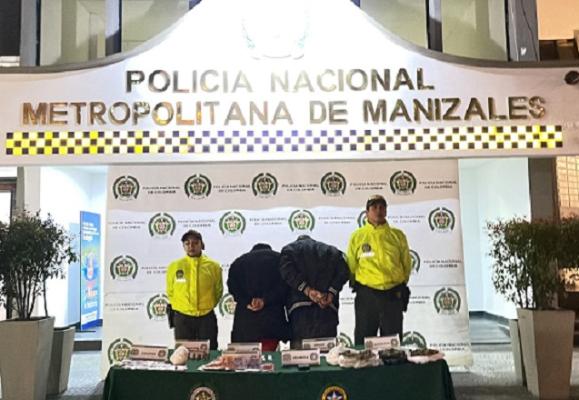 capturados en una diligencia de allanamiento