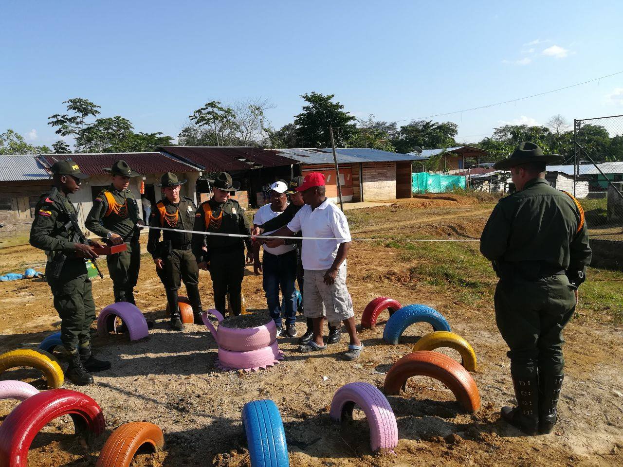 Entregamos parque temático a la comunidad del arenal Chocó. Entregamos-parque-temático-a-la-comunidad-del-arenal-Chocó.