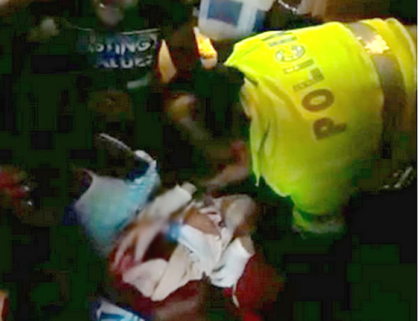 Patrullera recibe a una hermosa criatura en el oriente de Cali patrullera-recibe-aprto-cali-colombia