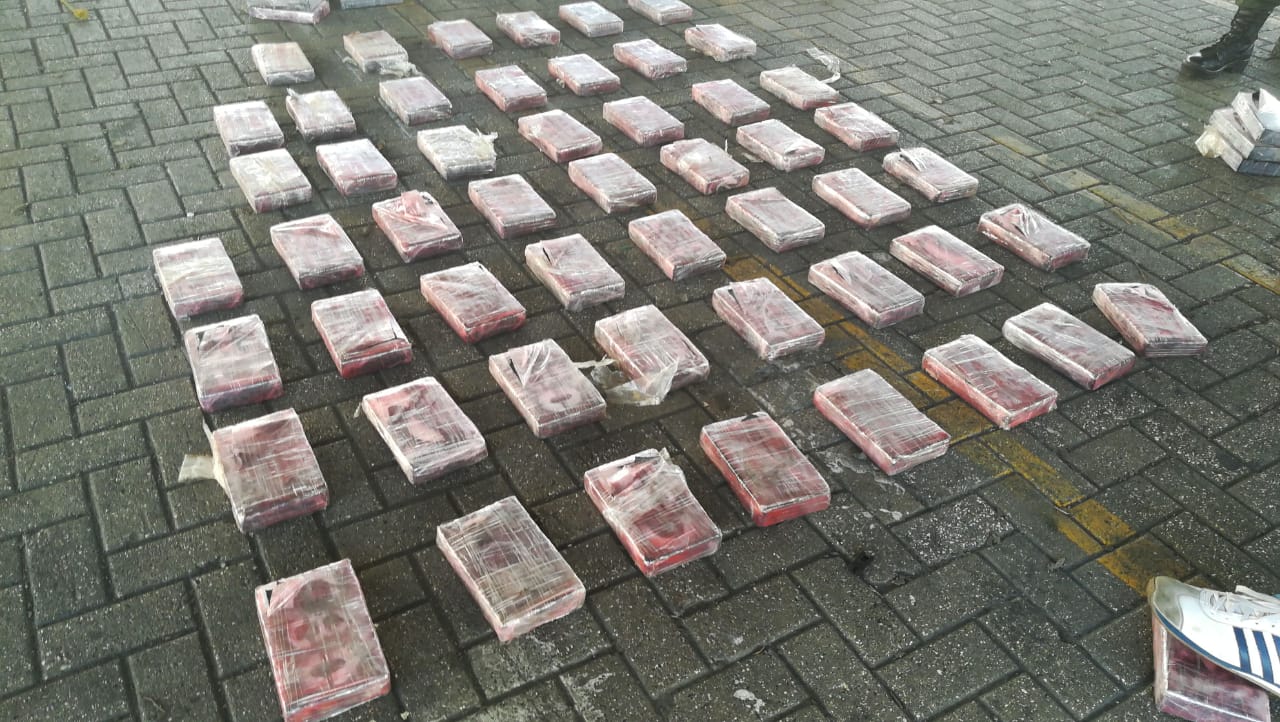 Dentro-de-bolsas-de-pañales-encontraron-122-kilos-de-clorhidrato-de-cocaína Dentro-de-bolsas-de-pañales-encontraron-122-kilos-de-clorhidrato-de-cocaína