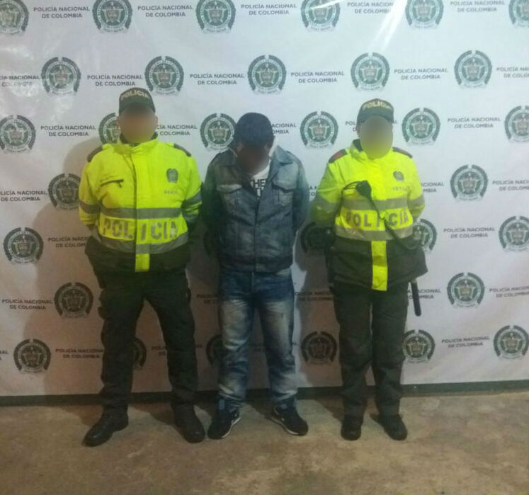 Con la ayuda de cámaras de seguridad fue capturado en tiempo record presunto responsable de hurto Con la ayuda de cámaras de seguridad fue capturado en tiempo record presunto responsable de hurto