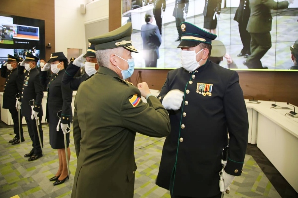 policia-ascensos-colombia