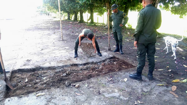 Construimos sonrisas, construimos paz policia-carabineros-putumayo-reconstruyen-paz