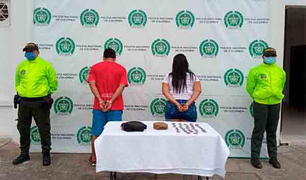 En Barrancabermeja capturamos a “Milena” y “Sebastian” con 600 dosis de marihuana  policia-magdalena-medio-capturados-600-dosis