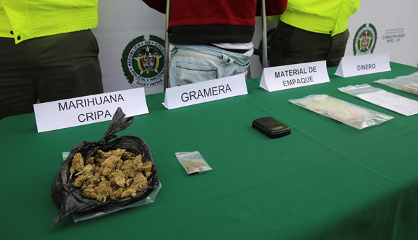 policia-operativos-microtrafico-manizales-barrio-pio