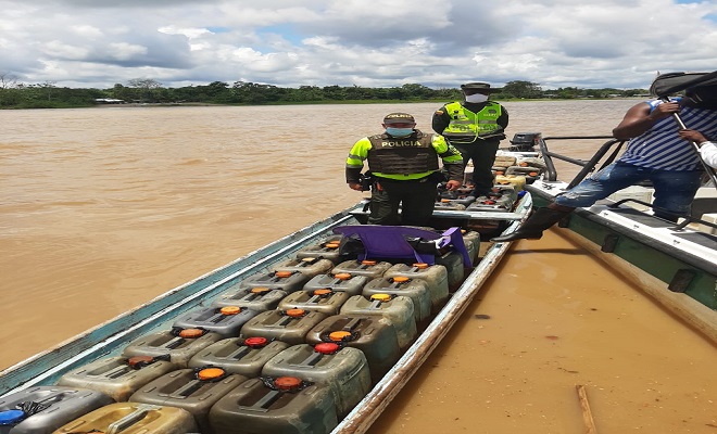 Policía incauta combustible ilegal en Quibdó Policía incauta combustible ilegal en Quibdó