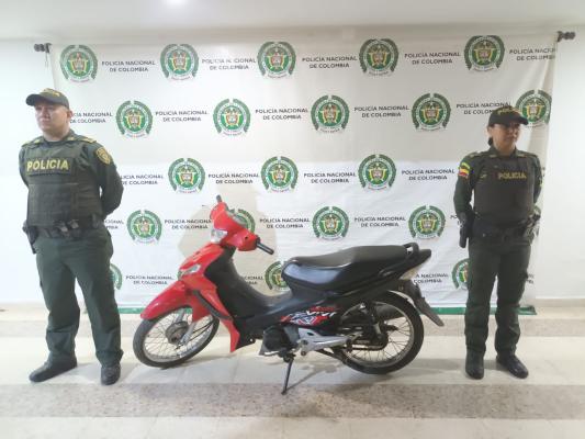 Policía Nacional, recuperada al norte de la ciudad de Neiva moto hurtada