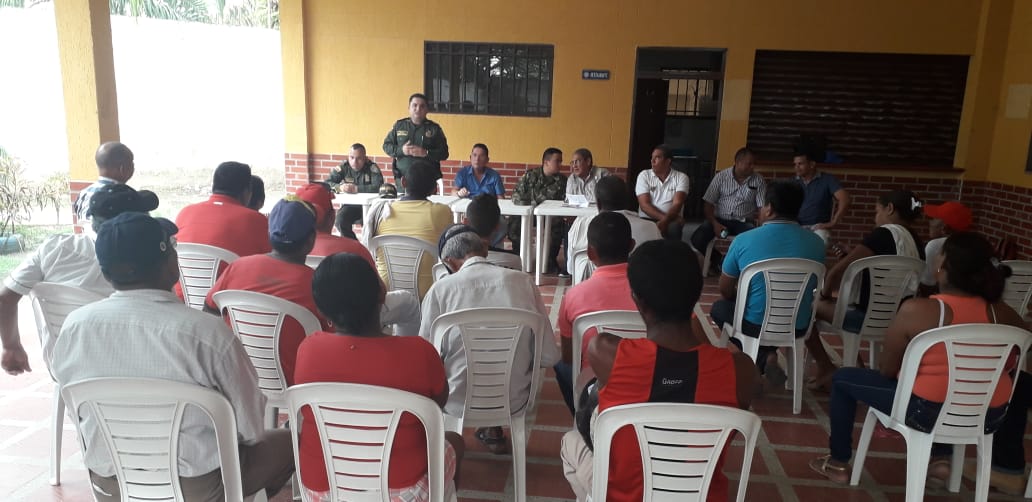 Encuentro comunitario en zona rural de Aracataca encuentro comunitario-aracataca-red de participación cívica-magdalena-prevención-participación ciudadana-plan de choque-el que la hace la paga