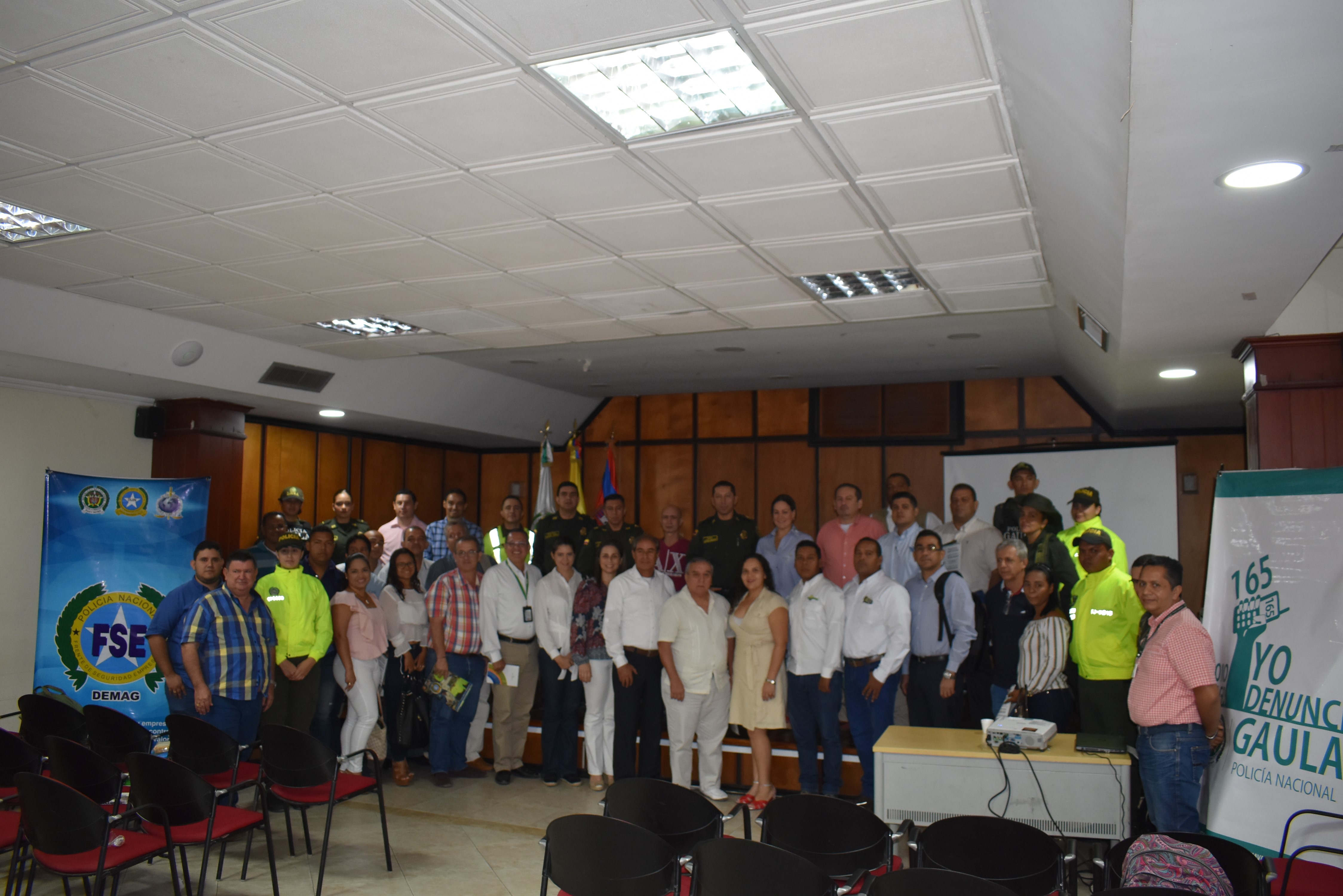 Asistentes a la Jornada Nacional de Seguridad Empresarial en el Magdalena jornada nacional de seguridad empresarial-magdalena-frente de seguridad empresarial-