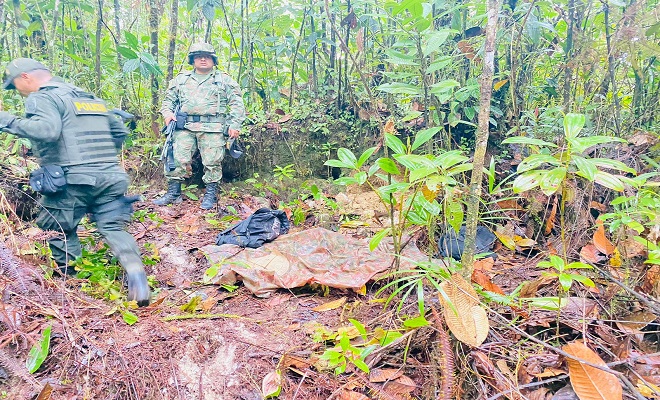 En acciones interinstitucionales hallamos material de intendencia y dos granadas Policía y Ejército Nacional hallan material de intendencia y dos granadas