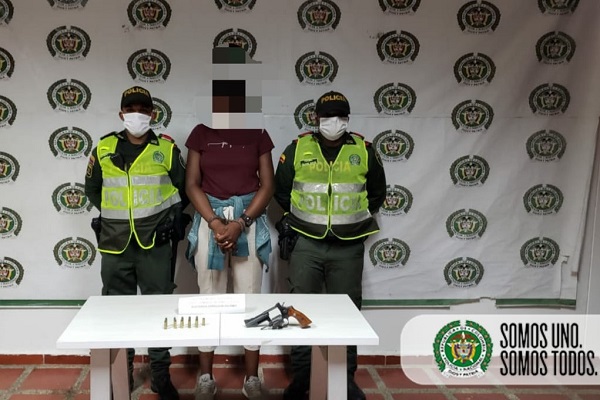 Por el delito de porte ilegal de armas de fuego capturamos a dos personas en Quibdó Por el delito de porte ilegal de armas de fuego capturamos dos personas en Quibdó