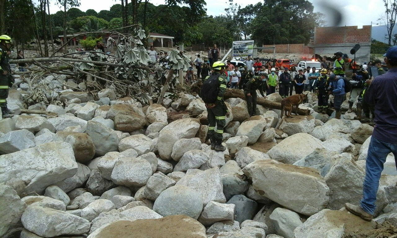 Avanzamos con la esperanza y el fervor de un nuevo comienzo, ayudamos