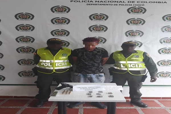 En ofensiva contra el homicidio fueron capturadas 03 personas por porte ilegal de arma de fuego. En-ofensiva-contra-el-homicidio-fueron-capturadas-03-personas-por-porte-ilegal-de-arma-de-fuego.