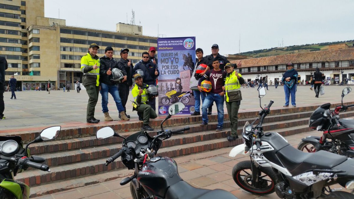 Todos contra el hurto a vehículos campaña-quiero-mi-moto-por-eso-la-cuido