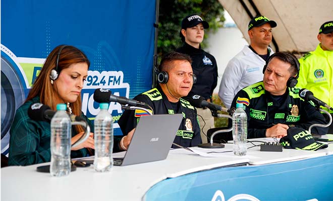 General Wiliam Rincon Conmemoración día de mundial de la radio