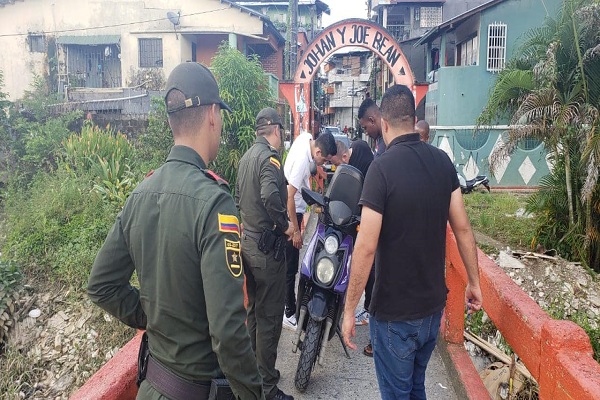 Realizamos intervención policial durante el fin de semana obteniendo importantes resultados. Realizamos-intervención-policial-durante-el fin-de-semana-obteniendo-importantes-resultados