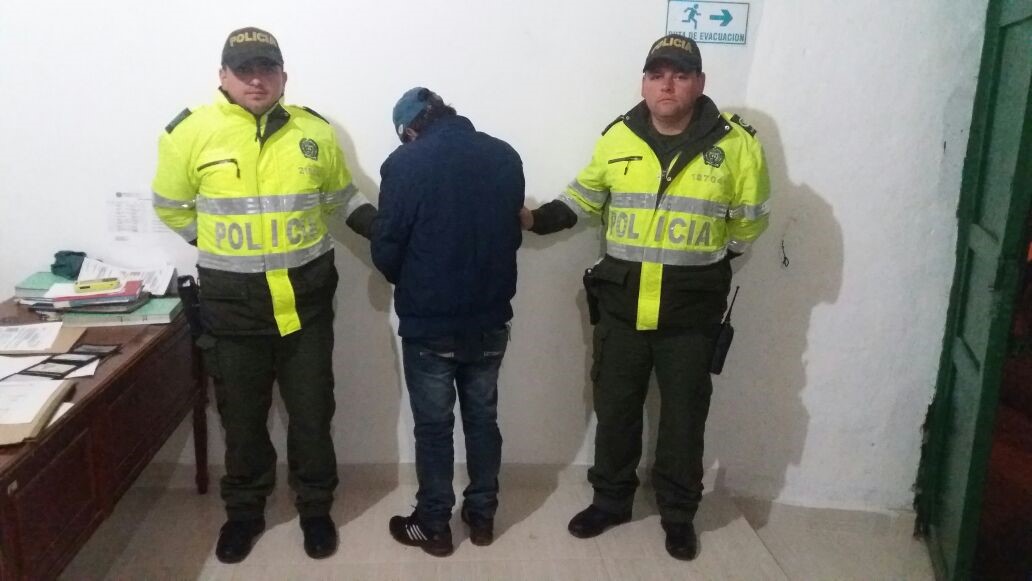 policia-tunja-realiza-recuperacion-4-ovinos  policia-realiza-recuperacion-4-ovinos