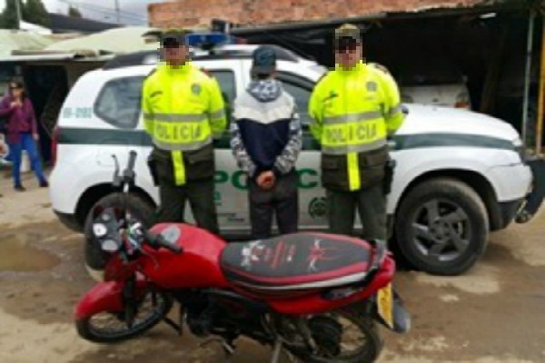 Recuperación-motocicleta-hurtada Recuperación-vehículo