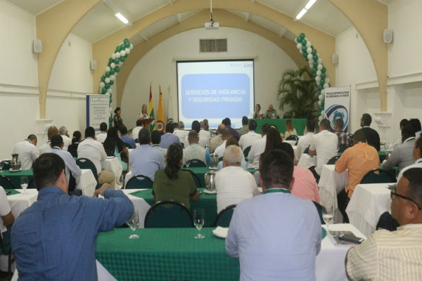 Red_de_participación_cívica_empresas_de_vigilancia