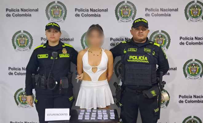 Capturada mujer con droga sintética en terminal de transporte de Barranquilla  Capturada mujer con droga sintética en terminal de transporte de Barranquilla
