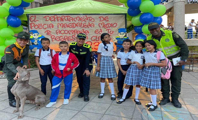 regreso a clases en los diferente planteles educativos en el magdalena medio regreso a clases en los diferente planteles educativos en el magdalena medio