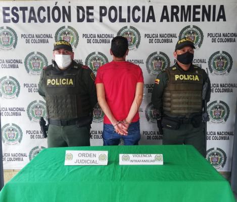 Requerido por el delito de violencia intrafamiliar