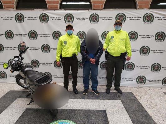 Capturados por hurtos en establecimientos comerciales de Medellín