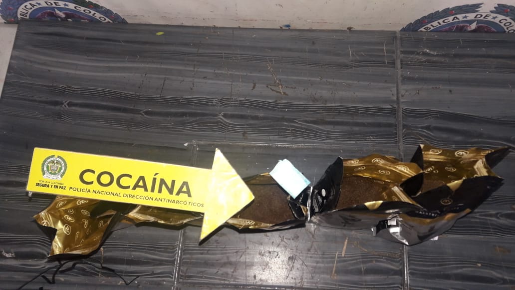 En-siete-artículos-para-hacer-deportes-hallamos -nueve-gramos-de-cocaína-en-su-interior En-siete-artículos-para-hacer-deportes-hallamos -nueve-gramos-de-cocaína-en-su-interior