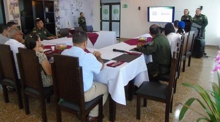 Tres municipios libres de expendios fijos de estupefacientes  reunion-de-autoridadades-civiles-en-certificado-de-municipios-libres-de-expendios-de-droga