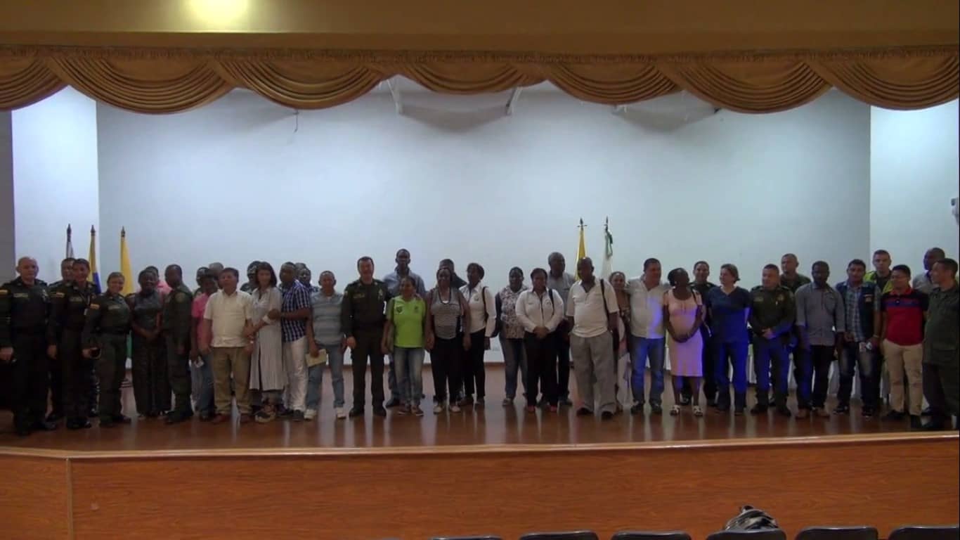 Asistieron al evento las agremiaciones de comunidades en situaciones vulnerables valle-del-cauca-reunion-lideres-sociales